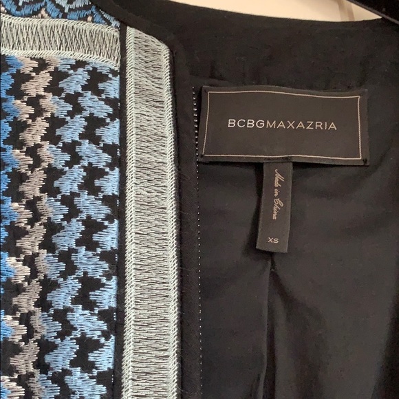 Jacket - Picture 3 of 4